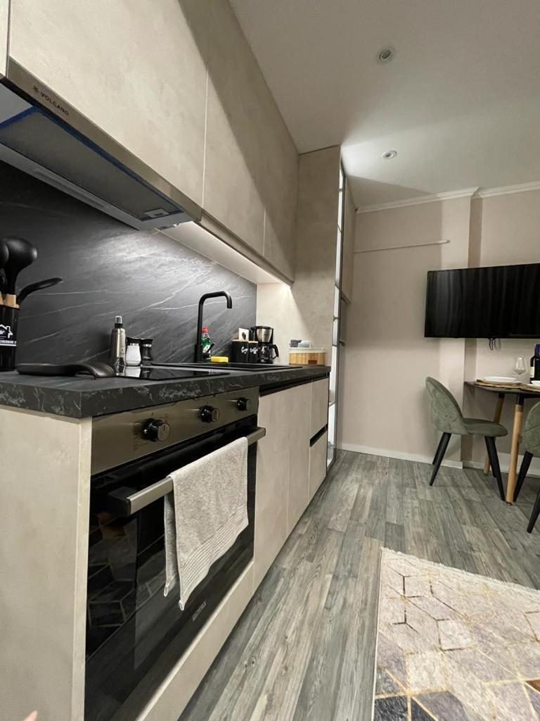 Comfort Apartment Tirane Екстериор снимка